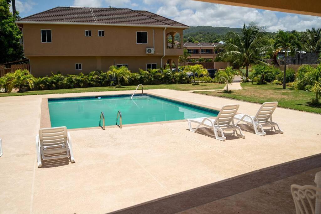 Ubuntu De La Villa- Palm View Estate Mammee Bay المظهر الخارجي الصورة